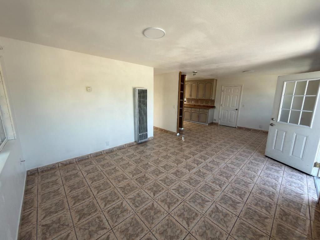 Image 6 of property listing at 1040 Central Avenue, Hollister, CA 95023