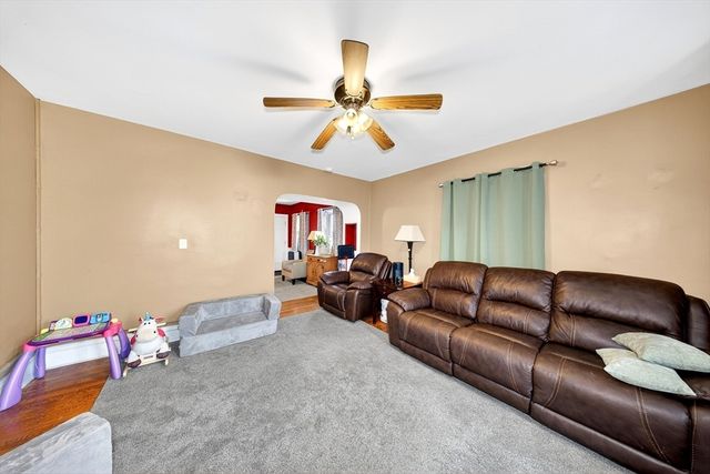 77 Langley St, Fall River, MA 02720