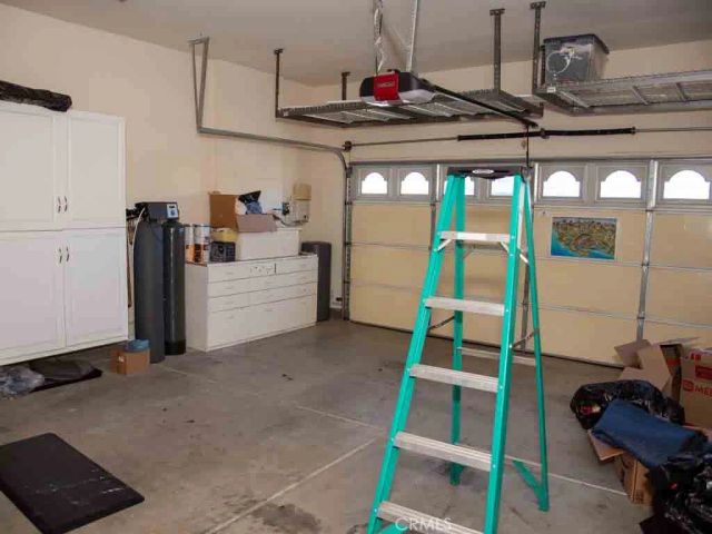 1041 Riviera Court, Beaumont, CA 92223