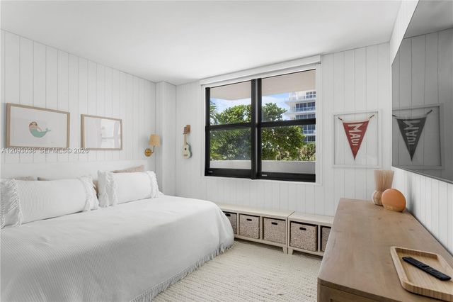 4301 Collins Avenue 207, Miami Beach, FL 33140