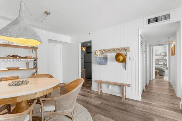 4301 Collins Avenue 207, Miami Beach, FL 33140