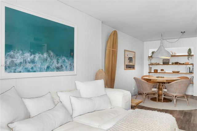 4301 Collins Avenue 207, Miami Beach, FL 33140