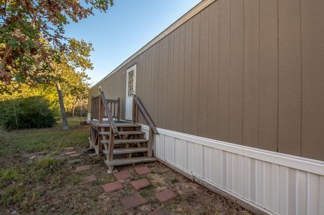 504 Wilderness Road, Somerville, TX 77879