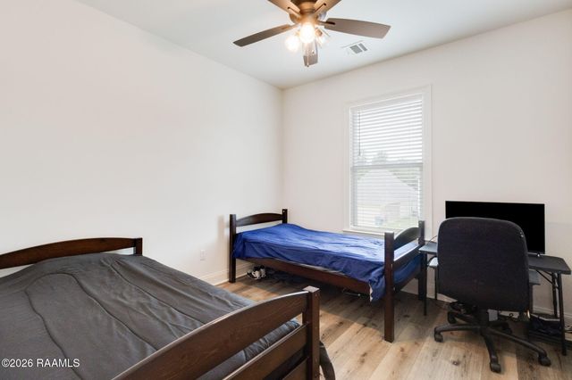 242 Alpine Drive, Lafayette, LA 70506