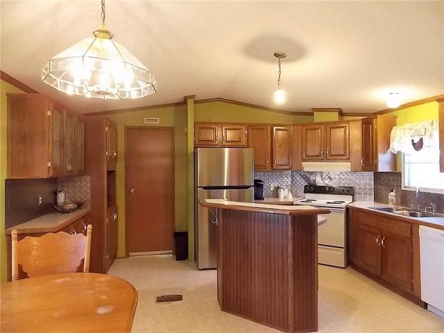 3510 Gerry, Granbury, TX 76049