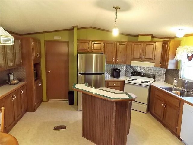 3510 Gerry, Granbury, TX 76049