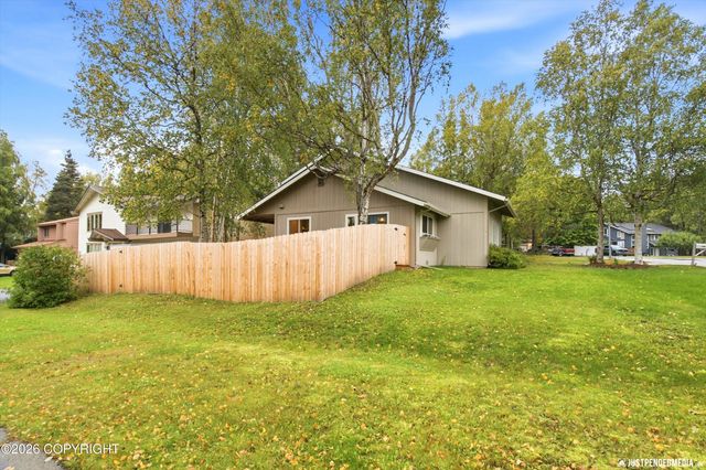 12710 Galleon Circle, Anchorage, AK 99515