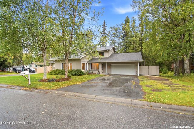 12710 Galleon Circle, Anchorage, AK 99515