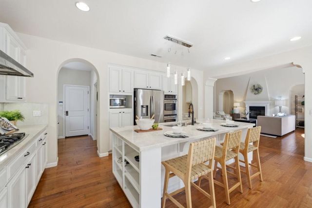 7111 Eagle Ridge Drive, Gilroy, CA 95020