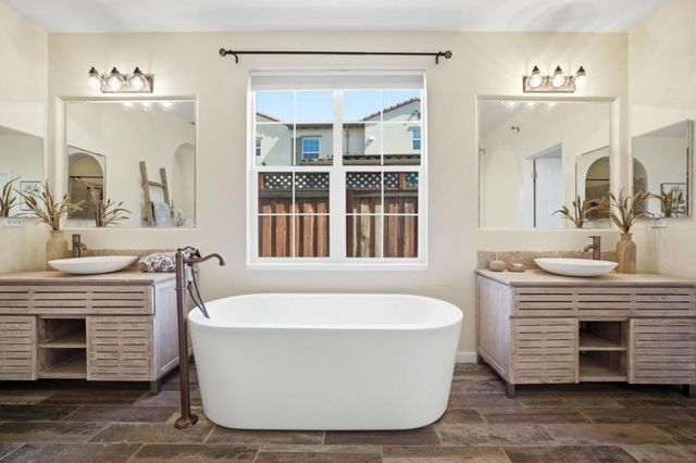 7111 Eagle Ridge Drive, Gilroy, CA 95020