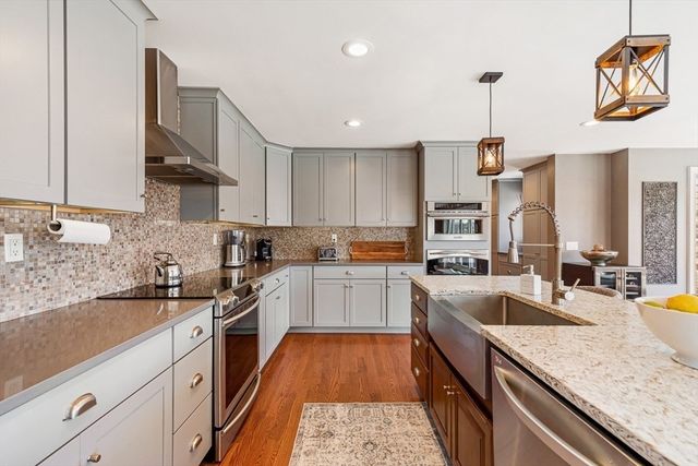 100 Bradley Street, Seekonk, MA 02771