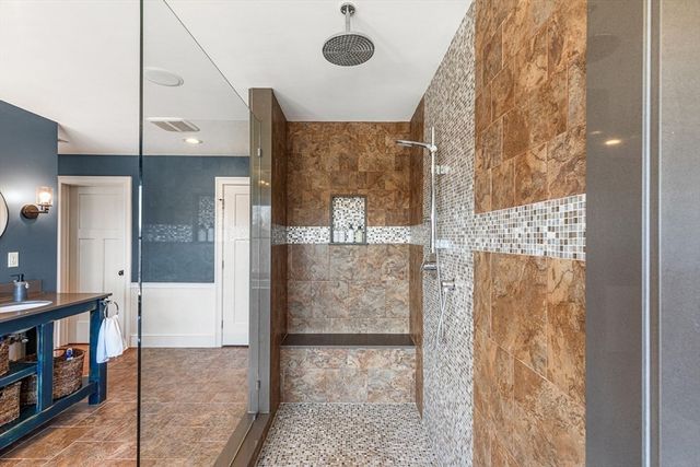 100 Bradley Street, Seekonk, MA 02771