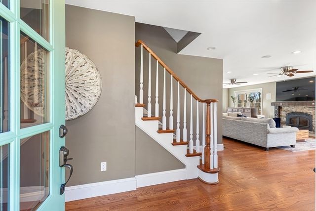 100 Bradley Street, Seekonk, MA 02771