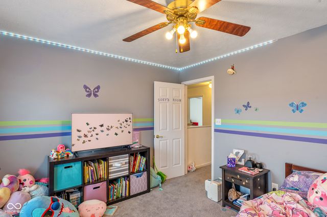 665 Hummingbird Lane, Whiteland, IN 46184