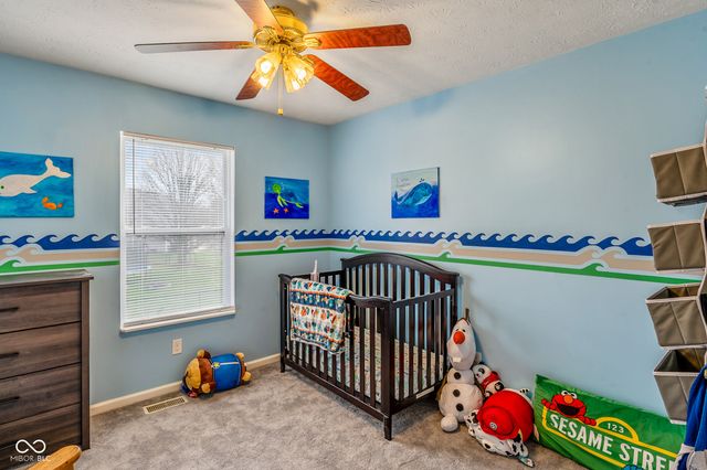 665 Hummingbird Lane, Whiteland, IN 46184