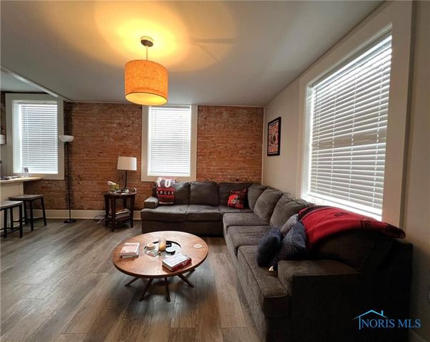 334 N 4th Street, Upper Sandusky, OH 43351