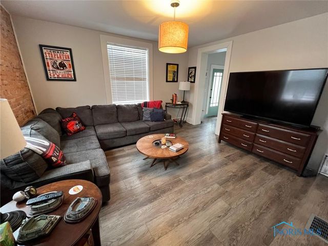 334 N 4th Street, Upper Sandusky, OH 43351