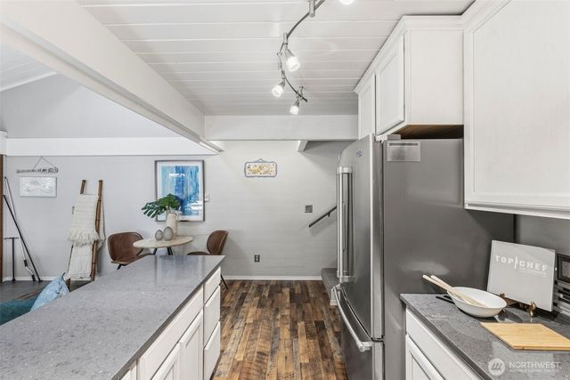 304 E Pointes Drive E, Shelton, WA 98584