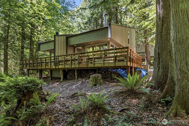 304 E Pointes Drive E, Shelton, WA 98584