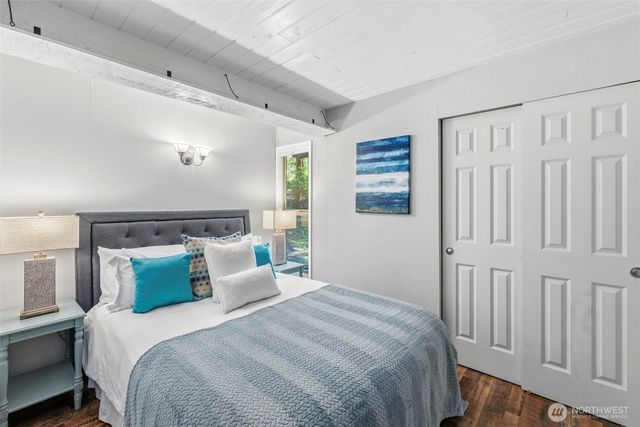304 E Pointes Drive E, Shelton, WA 98584