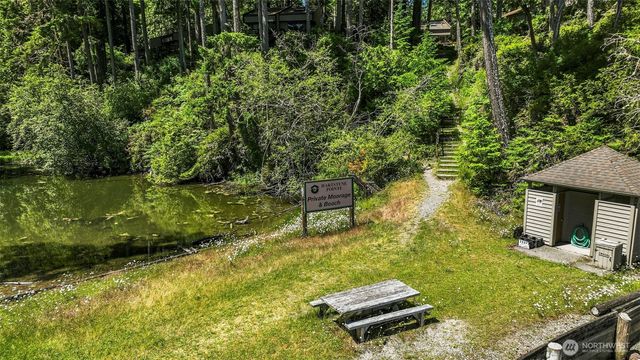 304 E Pointes Drive E, Shelton, WA 98584