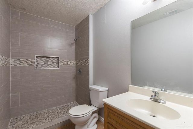 1825 Largo Street, Weslaco, TX 78596