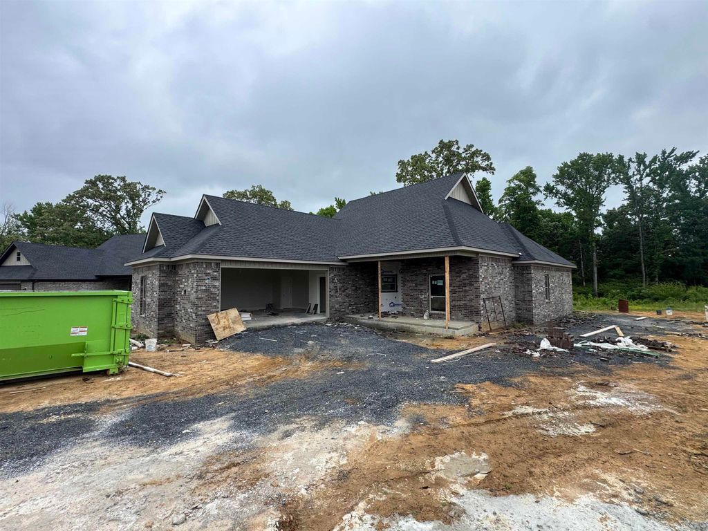 100 Michael Drive, Beebe, AR 72012