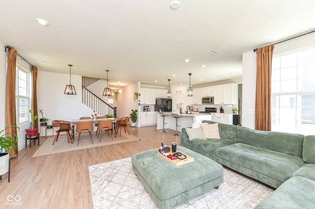 6907 Seattle Slew Drive, Whitestown, IN 46075