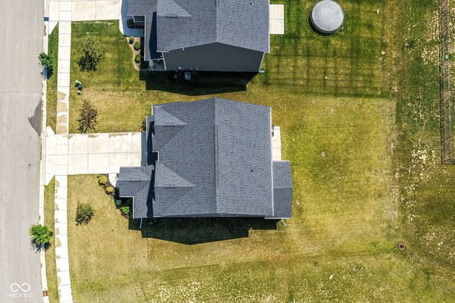 6907 Seattle Slew Drive, Whitestown, IN 46075