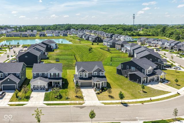 6907 Seattle Slew Drive, Whitestown, IN 46075