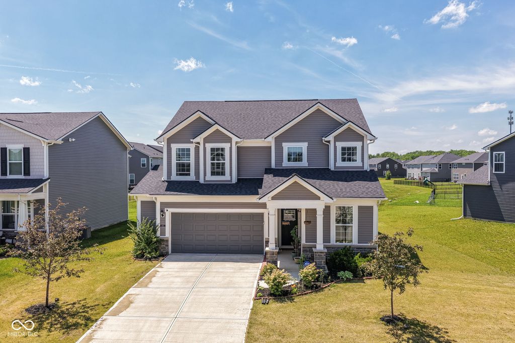 6907 Seattle Slew Drive, Whitestown, IN 46075