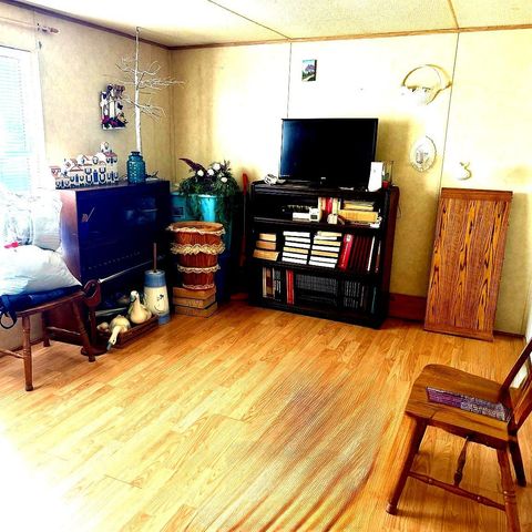 565 Bell Lane, Monticello, KY 42633