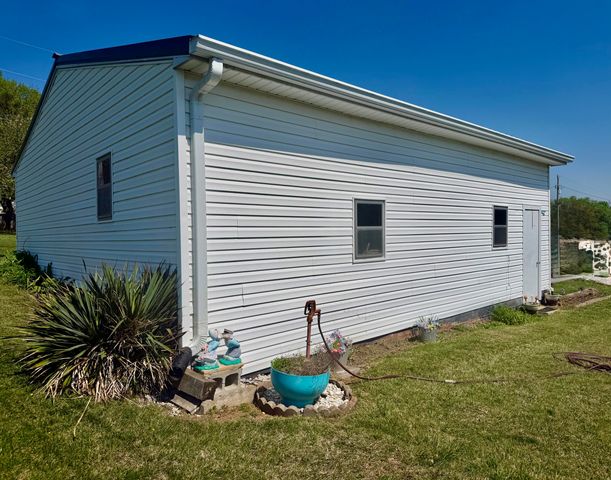 565 Bell Lane, Monticello, KY 42633
