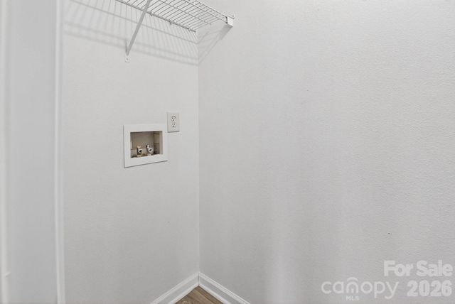 1911 Flushing Court, Charlotte, NC 28215