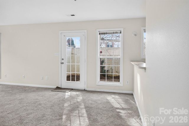 1911 Flushing Court, Charlotte, NC 28215