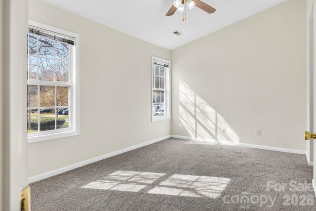 1911 Flushing Court, Charlotte, NC 28215