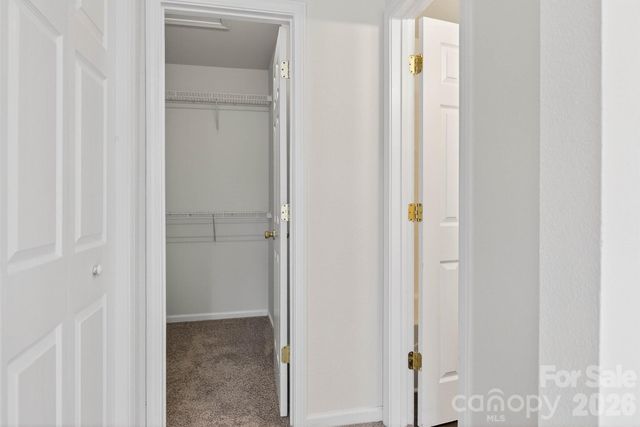 1911 Flushing Court, Charlotte, NC 28215