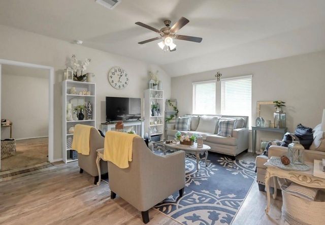 2290 Strong Horse Drive, Conroe, TX 77301
