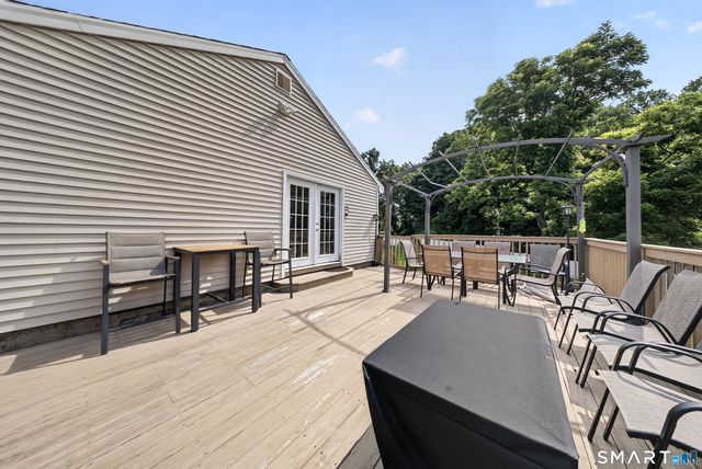 34 Lansing Avenue, Trumbull, CT 06611