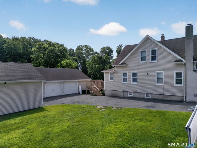 34 Lansing Avenue, Trumbull, CT 06611