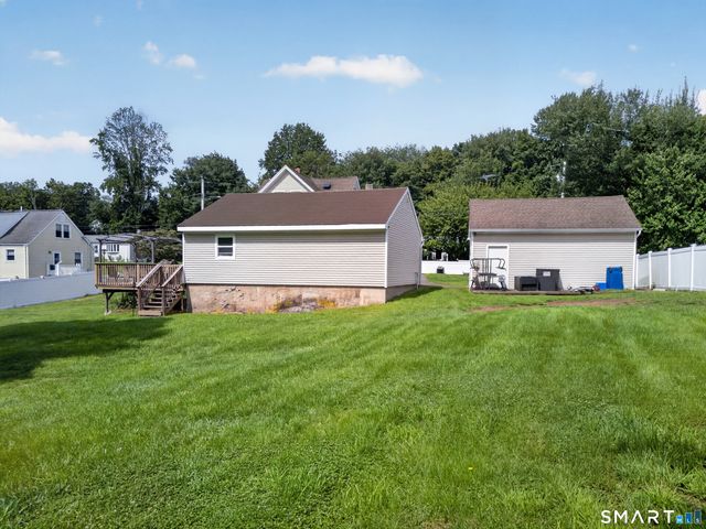 34 Lansing Avenue, Trumbull, CT 06611