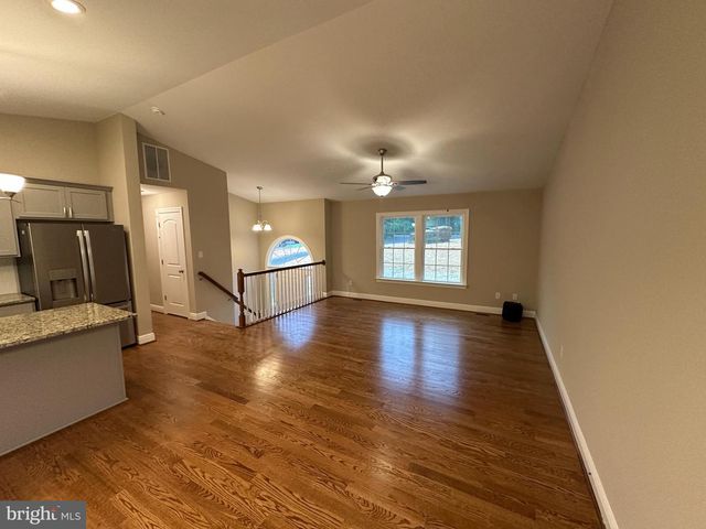 107 PINTO TRL, Winchester, VA 22602