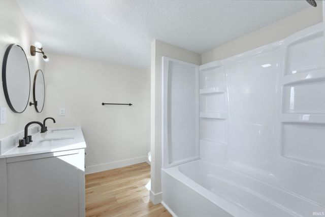 310 S Harrison Street, Garrett, IN 46738