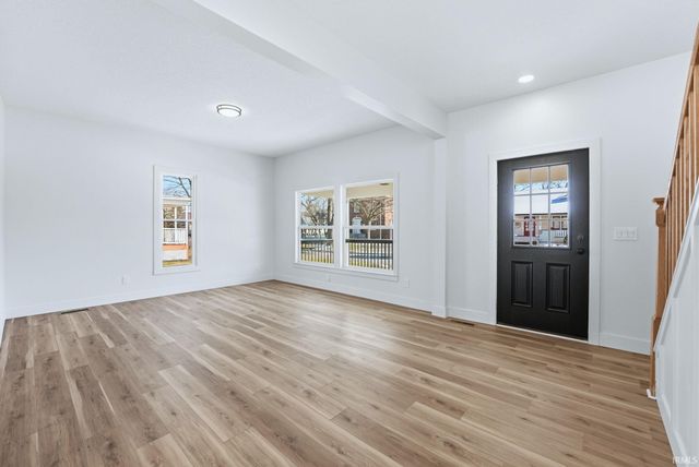 310 S Harrison Street, Garrett, IN 46738