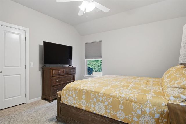 3318 E 44th Street, Edmond, OK 73013