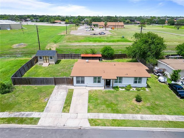 810 Adel Dr, Corpus Christi, TX 78412