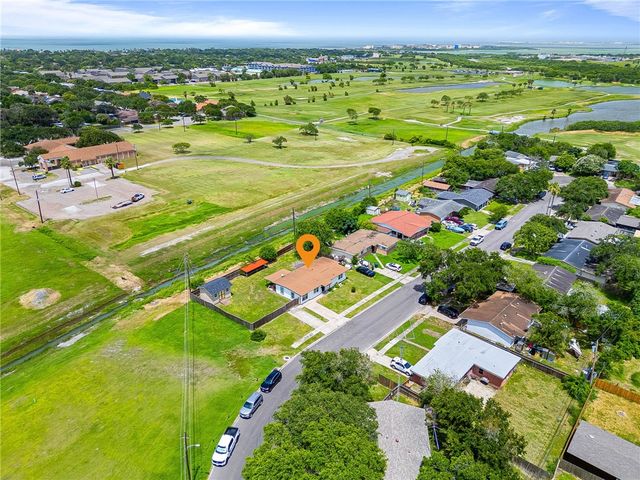 810 Adel Dr, Corpus Christi, TX 78412