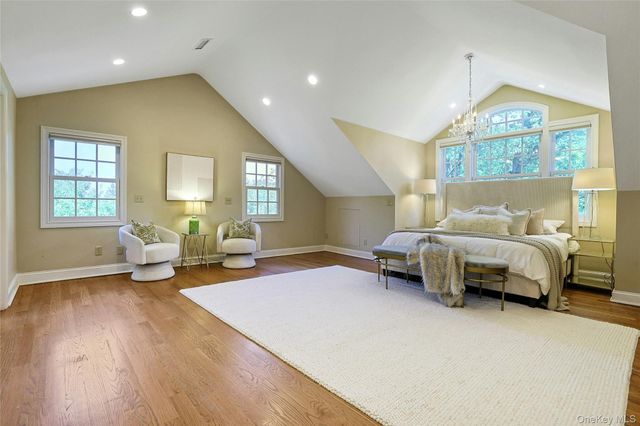 22 Garey Drive, Chappaqua, NY 10514