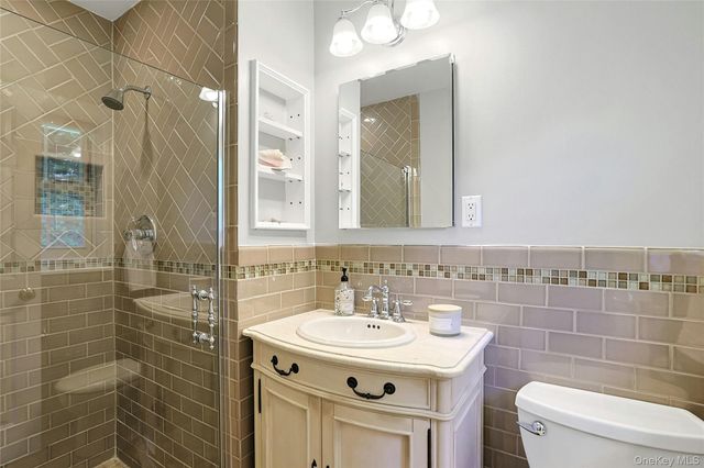 22 Garey Drive, Chappaqua, NY 10514