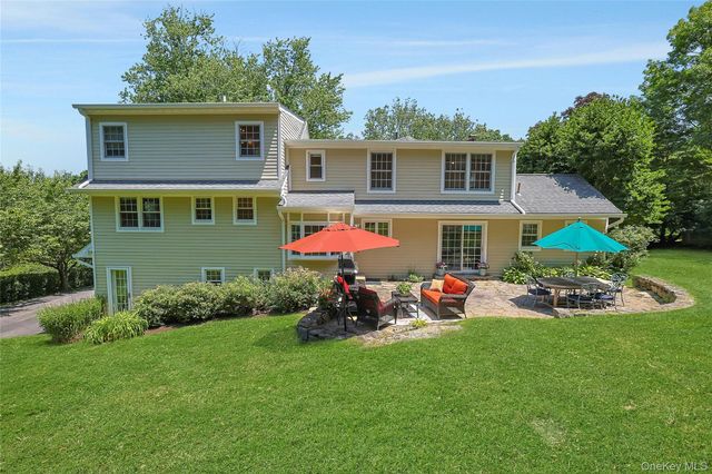 22 Garey Drive, Chappaqua, NY 10514
